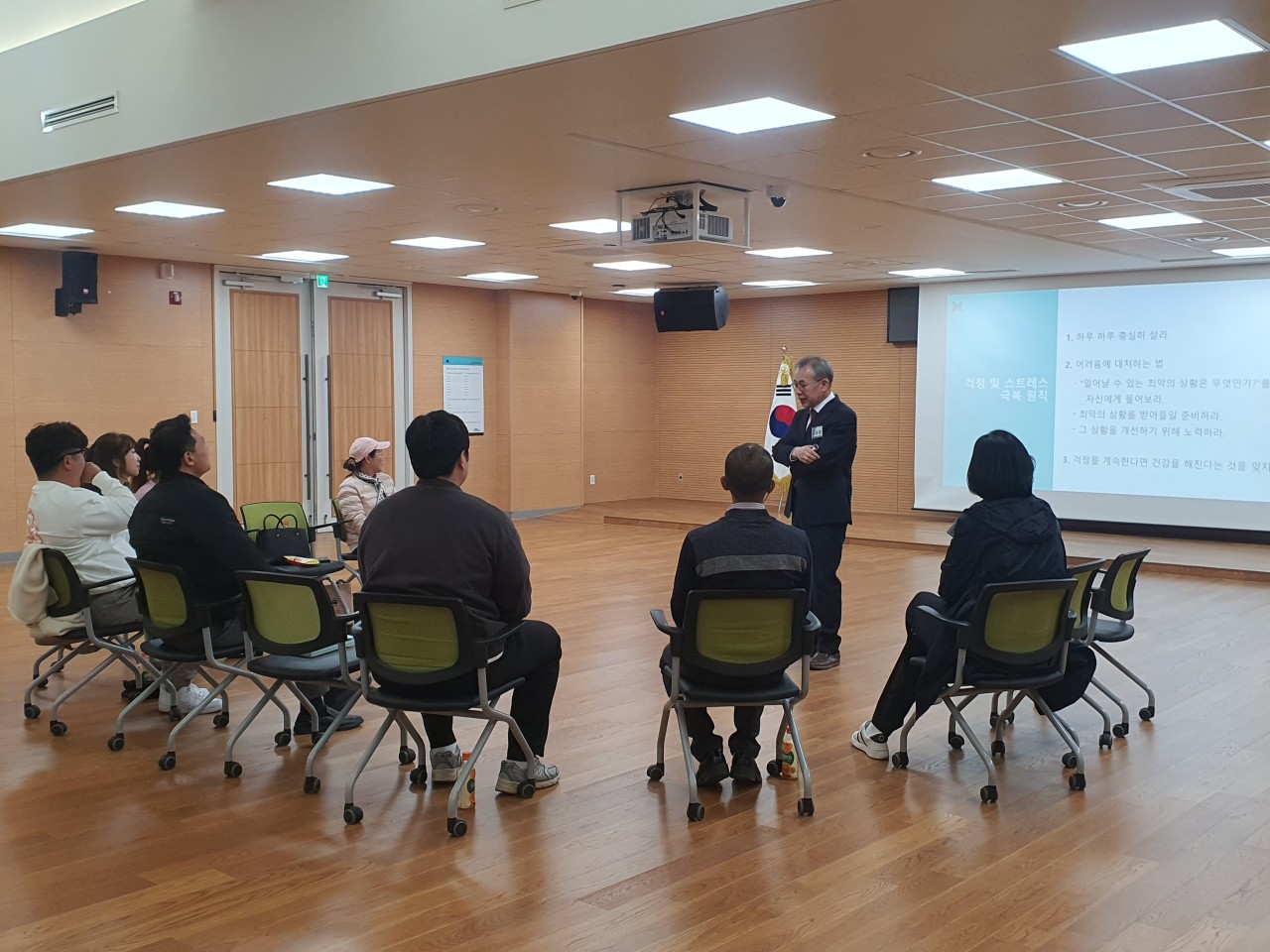 한국카네기CEO클럽 파주총동문회_사진_20250412_2.jpg