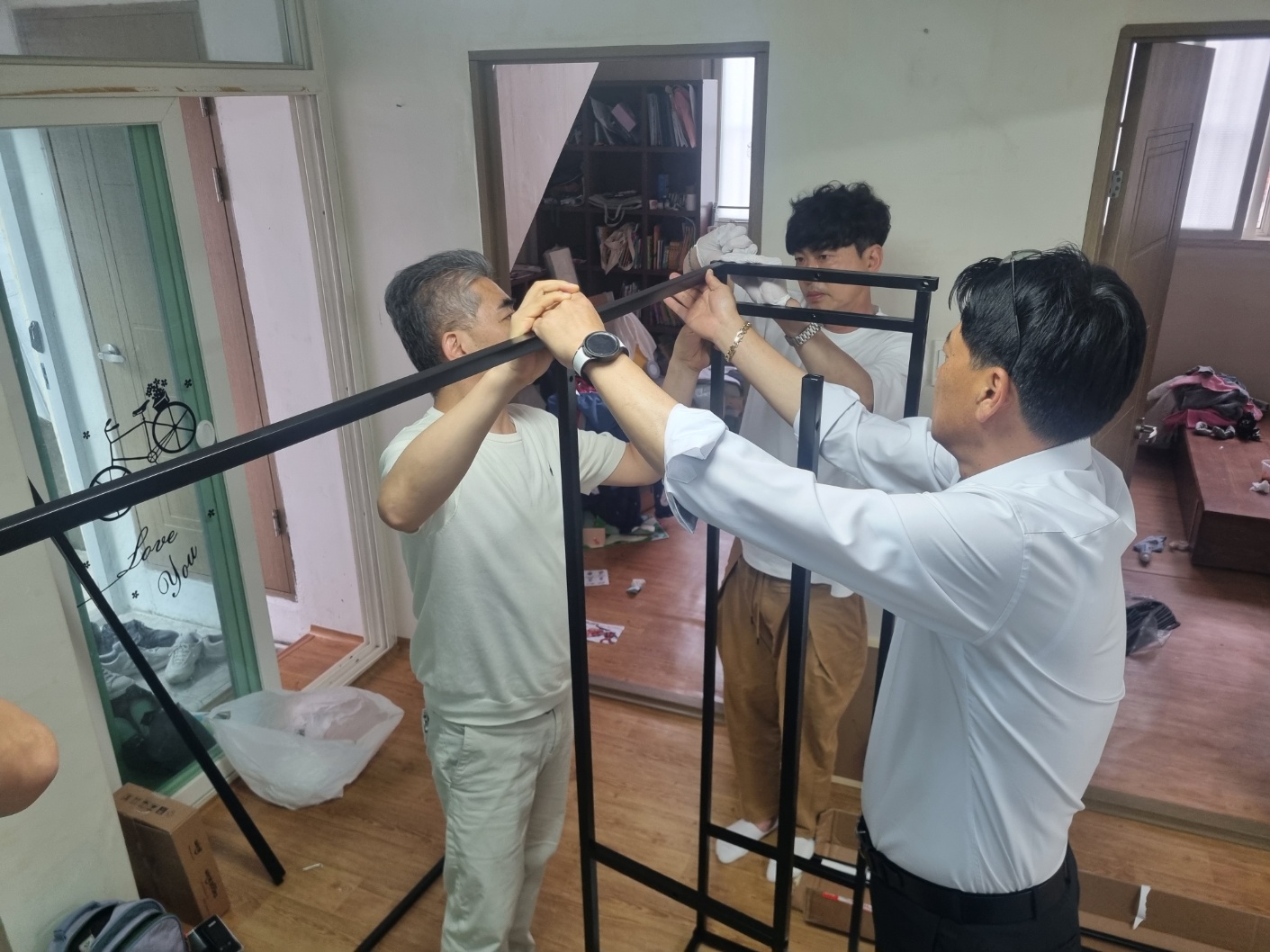 KakaoTalk_20260523_215611350_02.jpg